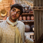 EP201_Matt at door curious