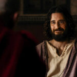 EP207_JesuslaughsatQslaugh