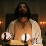 EP303-PrayWithScroll